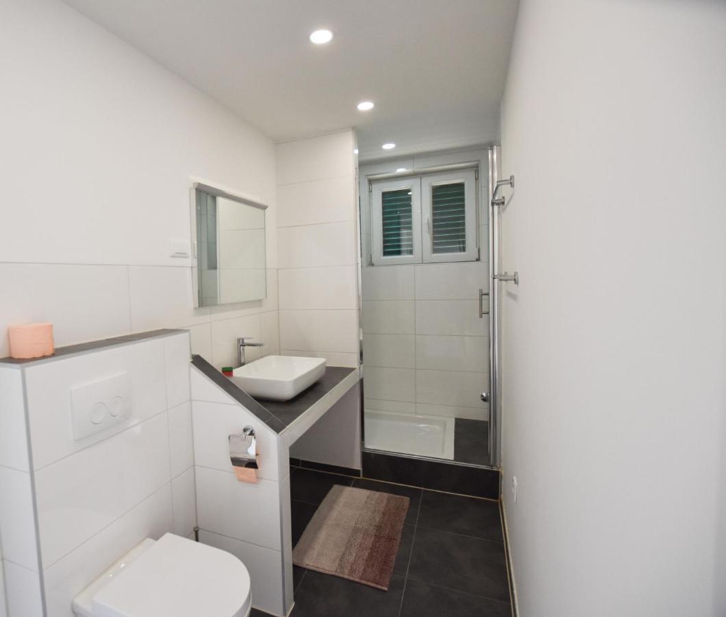 Apartments Anica 普利莫顿 外观 照片
