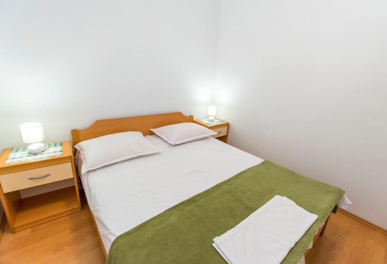 Apartments Anica 普利莫顿 外观 照片