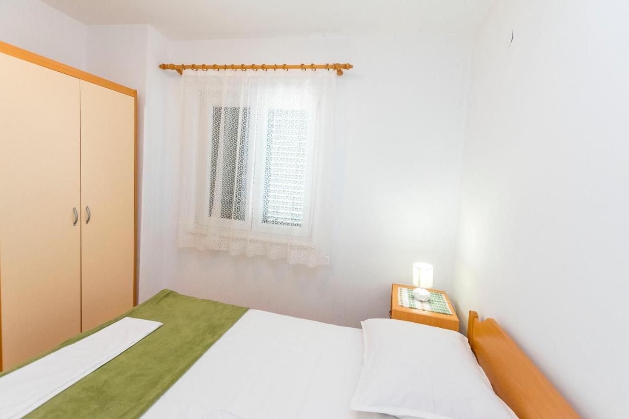 Apartments Anica 普利莫顿 外观 照片